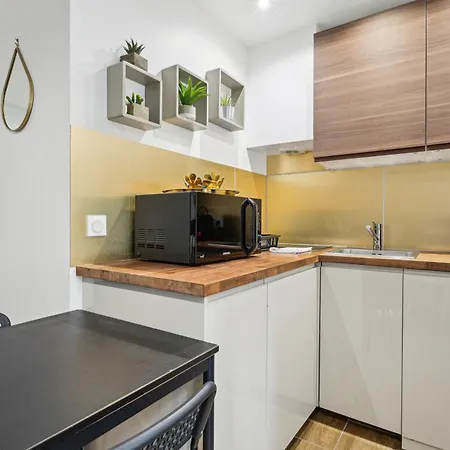 Tour Eiffel Apartment Paris